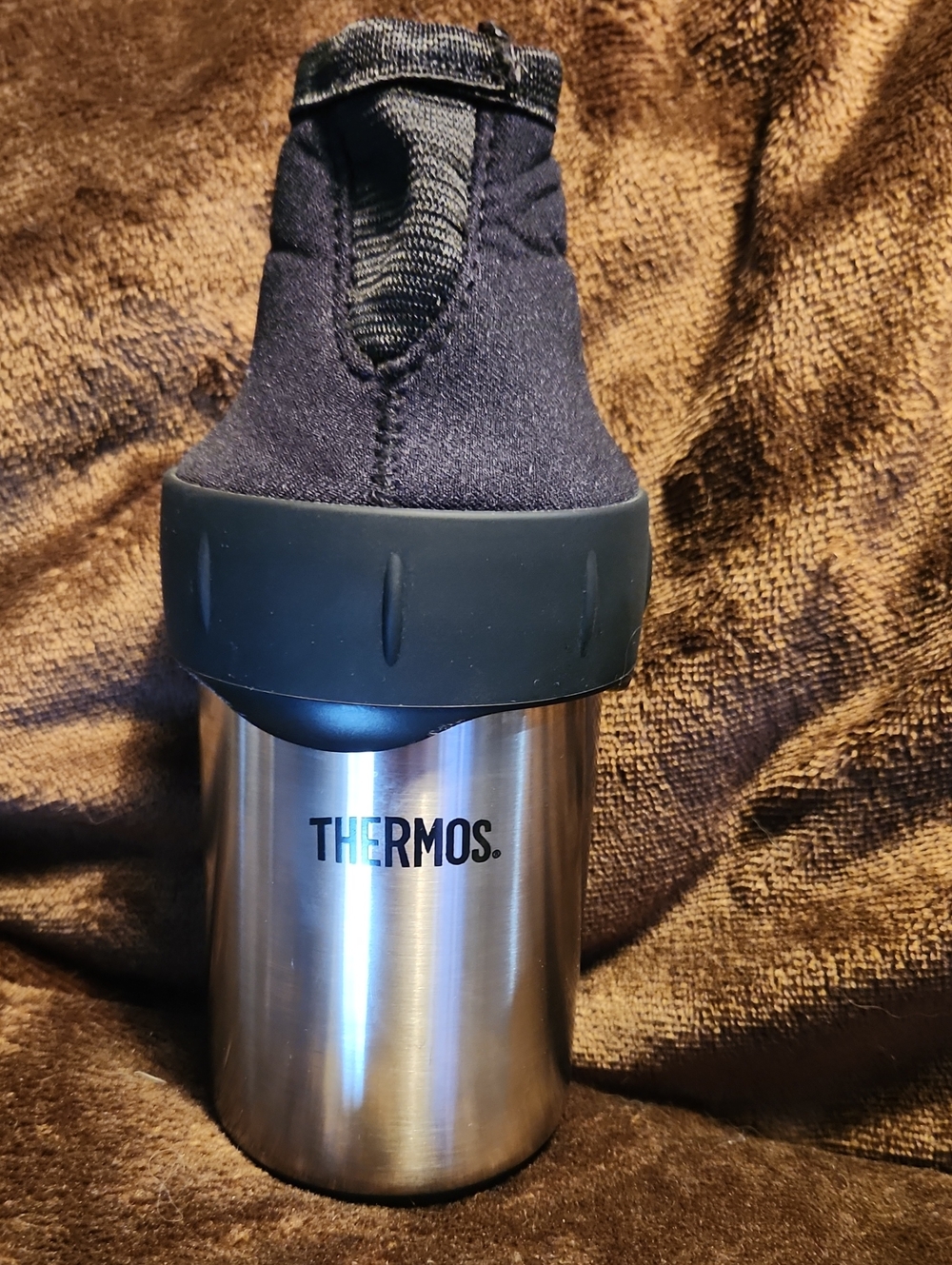 Thermos Stainless Steel Beer Bottle Cuzi KEEP THAT BEER COLD THIS SUMMER!